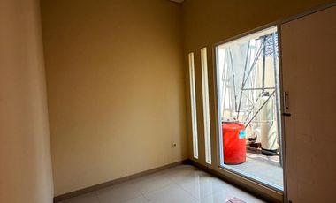 RUMAH NYAMAN MINIMALIS MODERN 2 LANTAI SIAP HUNI DI MEKAR WANGI BANDUNG
