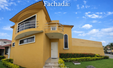Casa en alquiler en Vía al Sol con dormitorio en planta baja y patio | 4 dormitorios