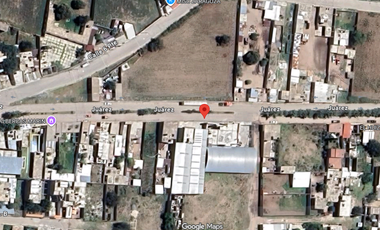 CASA CON BODEGA EN VENTA EN LIBRES: Oportunidad en Barrio de Guadalupe, a Pasos de la Carretera Federal Puebla-Nautla y el Centro