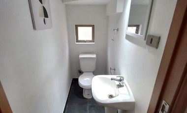 ARRIENDO O VENDO EXCELENTE CASA INDEPENDIENTE EN SECTOR LAS RASTRAS, MUY CERCANA A UNIVERSIDAD CATOLICA, MALL PLAZA MAULE