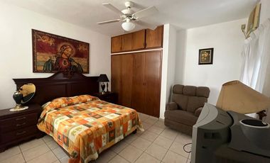 DEPARTAMENTO AMUEBLADO EN RENTA CALLE 5 DE FEBRERO,COLONIA CENTRO