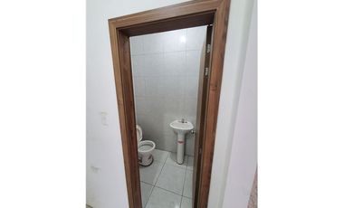 Venta de Galpón Comercial en Portoviejo