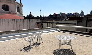 Venta Casa en el Centro con uso de suelo habitacional y comercio