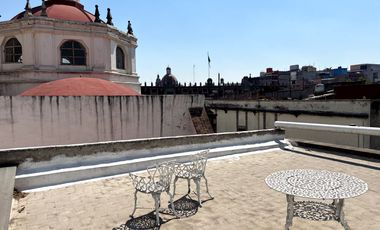 Venta Casa en el Centro con uso de suelo habitacional y comercio