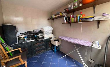 Casa independiente de Venta de 4 habitaciones en San Juan de Cumbayá