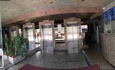 Frente a metro Manuel Montt