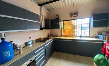 Venta de casa ,Los helechos, Duran