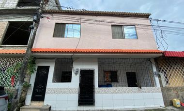 Venta de casa ,Los helechos, Duran