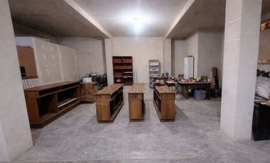 VENTA DE LOCAL INDUSTRIAL DE 4 PISOS - VILLA EL SALVADOR
