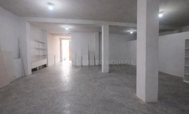 VENTA DE LOCAL INDUSTRIAL DE 4 PISOS - VILLA EL SALVADOR