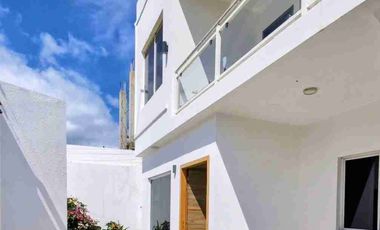 CASA EN VENTA SECTOR GAVILANES SUR DE MANTA