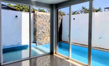 CASA EN VENTA SECTOR GAVILANES SUR DE MANTA