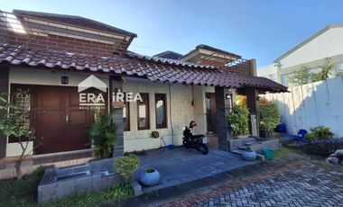 DIJUAL RUMAH MEWAH DEKAT ALUN - ALUN KLATEN