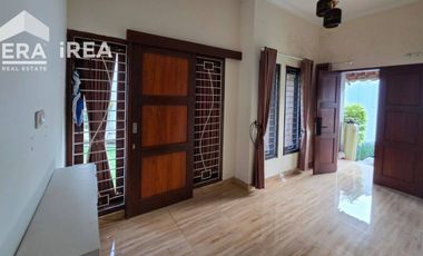 DIJUAL RUMAH MEWAH DEKAT ALUN - ALUN KLATEN