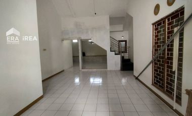 DIJUAL RUMAH MEWAH DEKAT SLEMAN CITY HALL JOGJA