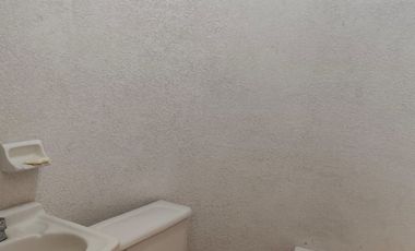 EXCELENTE UBICACIÓN EN SAN JUAN DEL RÍO