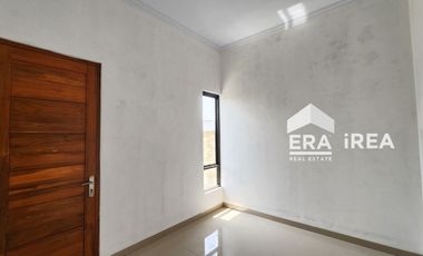 DIJUAL RUMAH CLUSTER MURAH 2 LANTAI DEKAT THE PARK MALL SOLO BARU