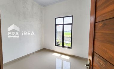 DIJUAL RUMAH CLUSTER MURAH 2 LANTAI DEKAT THE PARK MALL SOLO BARU