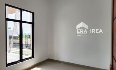 DIJUAL RUMAH CLUSTER MURAH 2 LANTAI DEKAT THE PARK MALL SOLO BARU