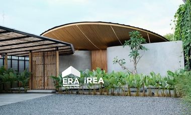 RUMAH MEWAH DIJUAL DI COLOMADU DEKAT DE TJOLOMADOE