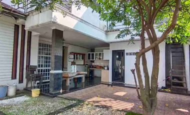 Dijual Rumah Strategis Dekat Stasiun Cakung di Soka Merah Harapan Baru Regency Bekasi Barat