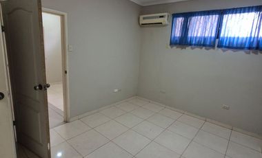 Suite en Alquiler en Vernaza Norte, Sector Mall del Sol, 1 Habitación, 1 Baño, Incluye Servicios, Norte de Guayaquil.