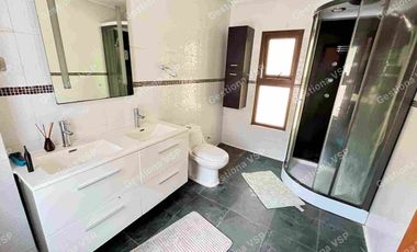 Cerro La Virgen, Centro Concepción, Casa de 5 dormitorios