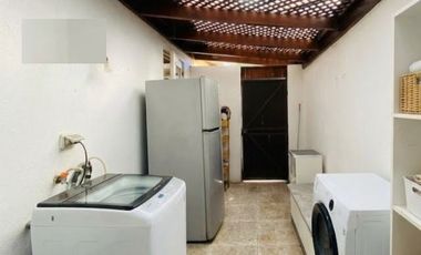 PERFIL INVERSIONISTAS: Casa No Perimetral | Av. Padre Sergio Correa | UF 9.990 | 3D + 3B + Escritorio + Servicio + Piscina + Terraza