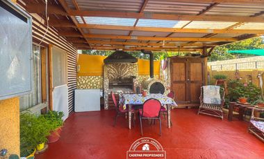 VENDE HERMOSA Y ACOGEDORA CASA EN EL MONTE
