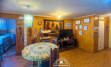 VENDE HERMOSA Y ACOGEDORA CASA EN EL MONTE