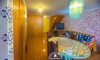 VENDE HERMOSA Y ACOGEDORA CASA EN EL MONTE