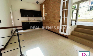 CASA EN ARRIENDO – UNIDAD CERRADA-$4.900.000