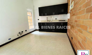CASA EN ARRIENDO – UNIDAD CERRADA-$4.900.000