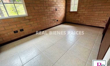 CASA EN ARRIENDO – UNIDAD CERRADA-$4.900.000