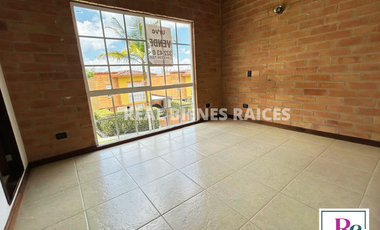 CASA EN ARRIENDO – UNIDAD CERRADA-$4.900.000