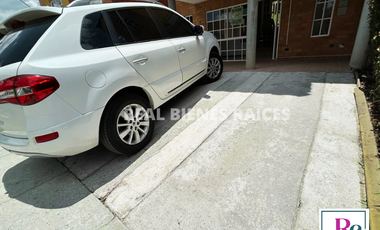 CASA EN ARRIENDO – UNIDAD CERRADA-$4.900.000