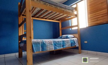 Departamento de Playa en Primer Piso con Terraza y Jardín | Vista al Mar – Playa Honda – 4 Dormitorios