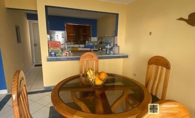 Departamento de Playa en Primer Piso con Terraza y Jardín | Vista al Mar – Playa Honda – 4 Dormitorios