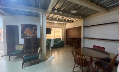 BODEGA COMERCIAL EN MODELO