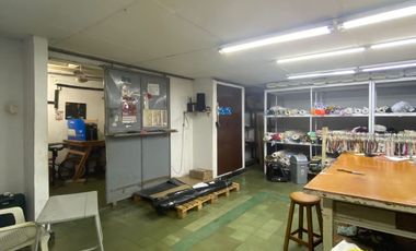 BODEGA COMERCIAL EN MODELO