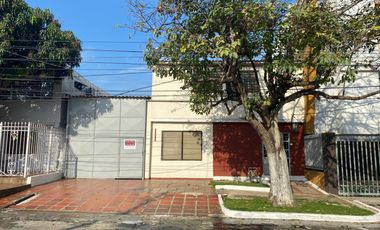 BODEGA COMERCIAL EN MODELO