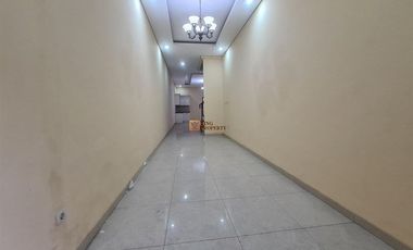 Strategis Jual Rumah 2Lt. Unfurnished Bagus Bangunan Baru di Kemanggisan Dekat ke Kampus Binus, Mall Central Park, Tanjung Duren & Palmerah