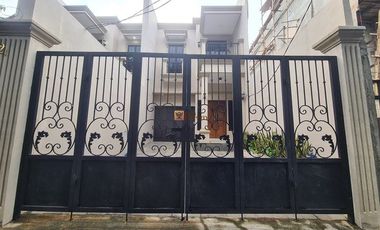 Strategis Jual Rumah 2Lt. Unfurnished Bagus Bangunan Baru di Kemanggisan Dekat ke Kampus Binus, Mall Central Park, Tanjung Duren & Palmerah