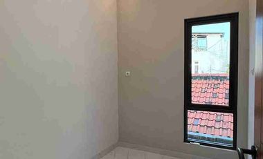 Rumah Baru Indent Akses Jalan Motor Di Utan kayu Matraman Jakarta Timur