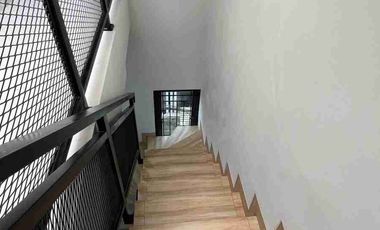 Rumah Baru Indent Akses Jalan Motor Di Utan kayu Matraman Jakarta Timur