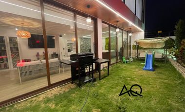Casa de lujo en venta en Loja sector Amable Maria