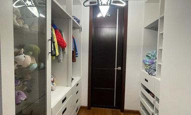 Casa de lujo en venta en Loja sector Amable Maria