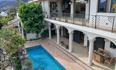 Excepcional residencia en lo alto de Ajijic, conoce esta emblematica propiedad!