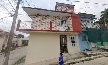 **CASA EN VENTA EN AV. DR. BELISARIO DOMÍNGUEZ 40, COL. SANTA CRUZ, PALENQUE, CHIAPAS. GRAN OPORTUNIDAD DE INVERSIÓN (RECUPERACIÓN ADJUDICADA).**
