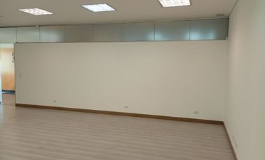 Oficina en Arriendo en Ciudad del Rio, Poblado Antioquia